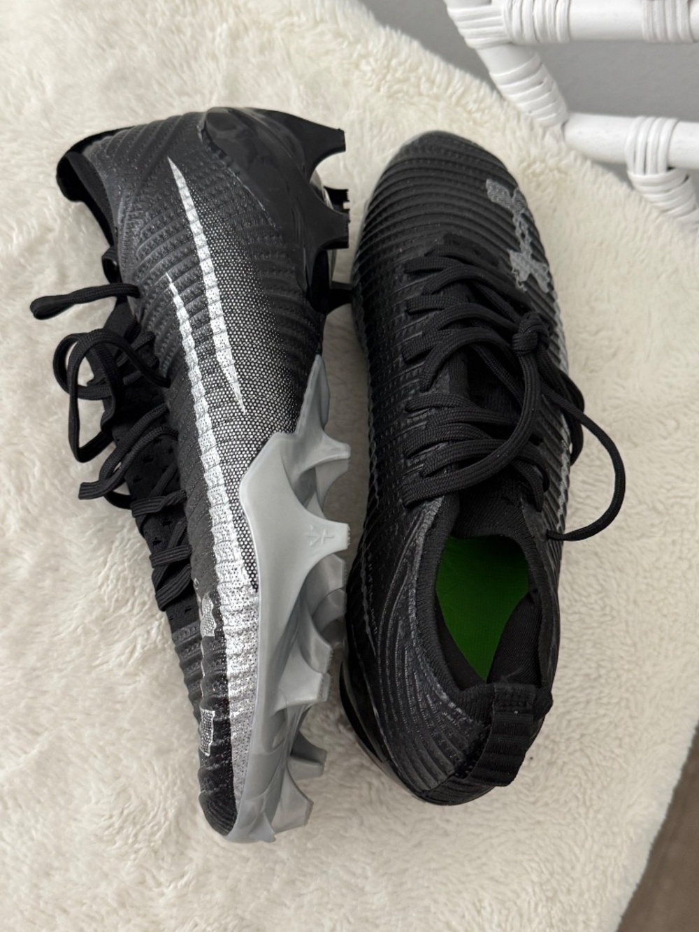 Under Armour Blur Pro Football Cleats Men’s Size 10 Black Metallic Silver NWOB